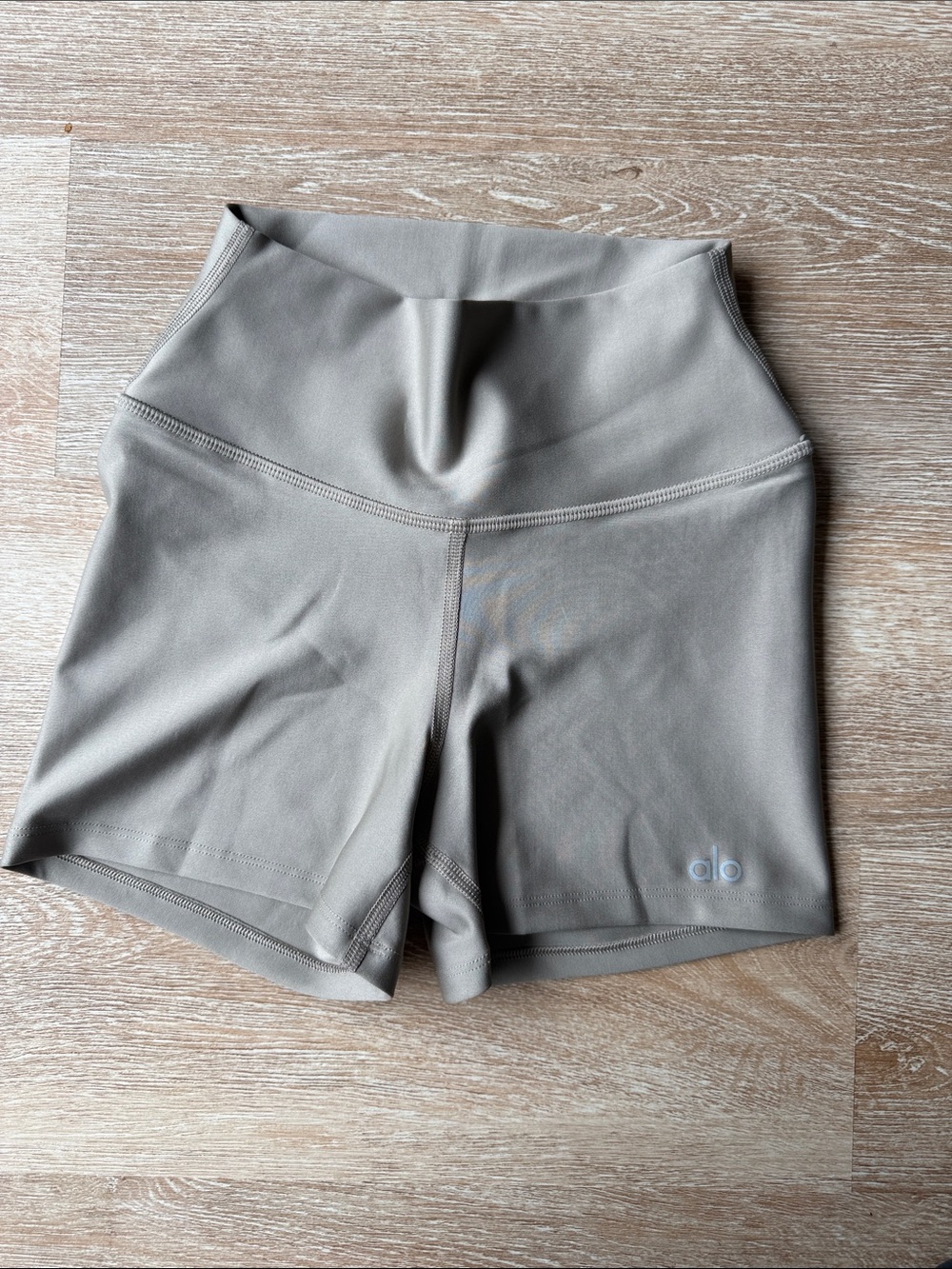 ALO Yoga Sculpt High-Waist Bike Shorts